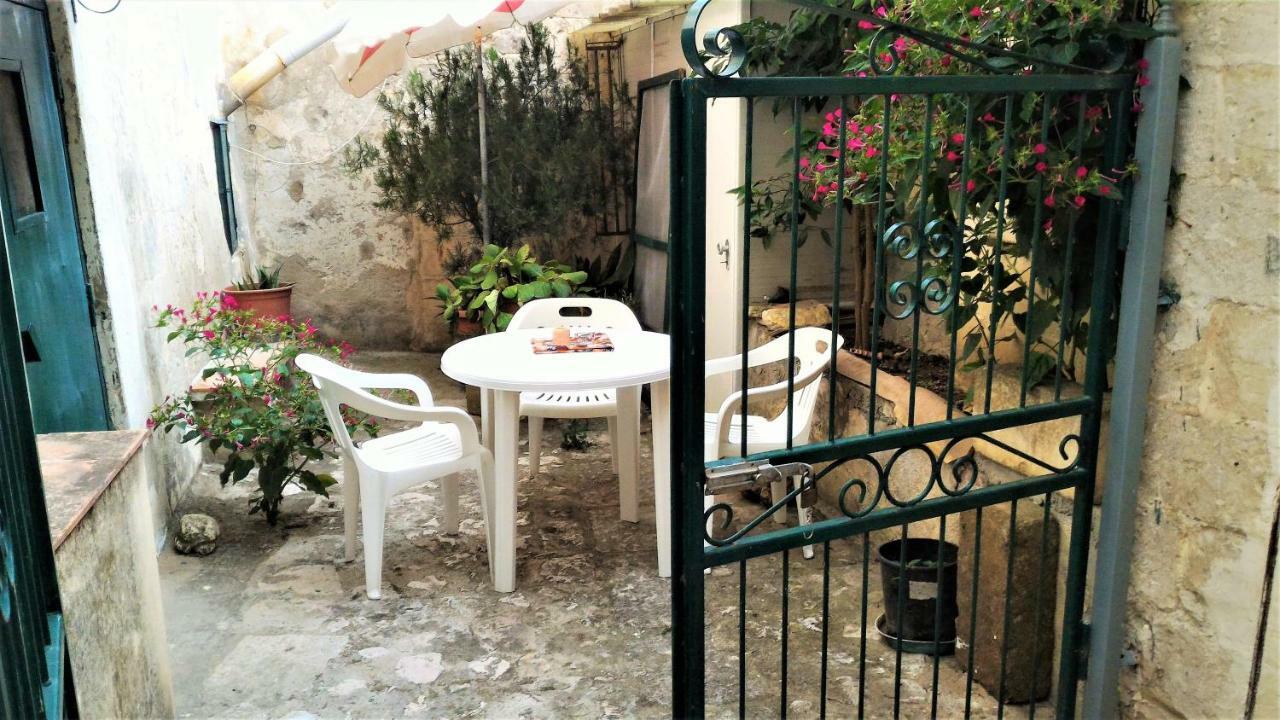 Nei Sassi Da Nino Bed & Breakfast Matera Exterior photo